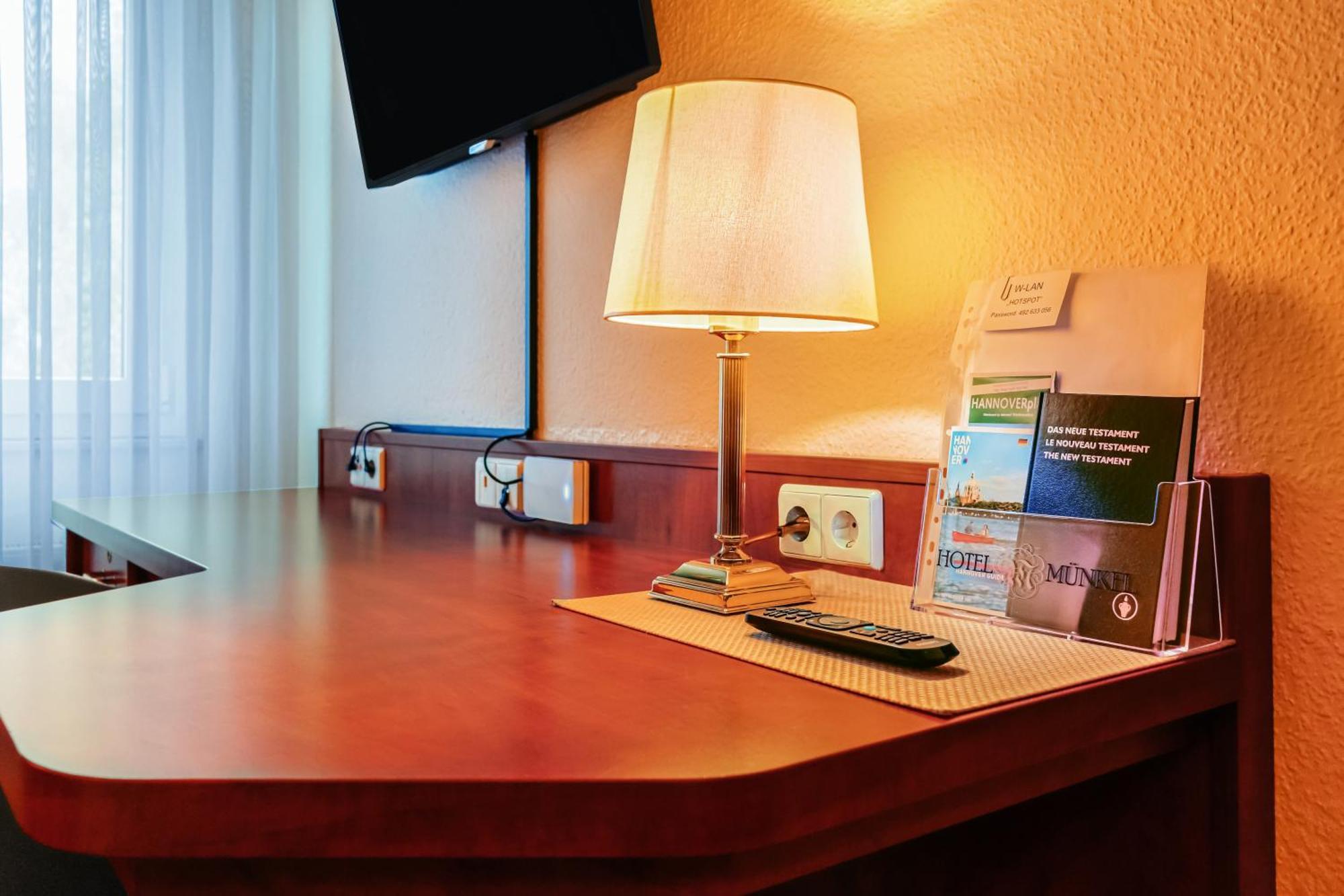 Hotel Muenkel Hannover Ngoại thất bức ảnh