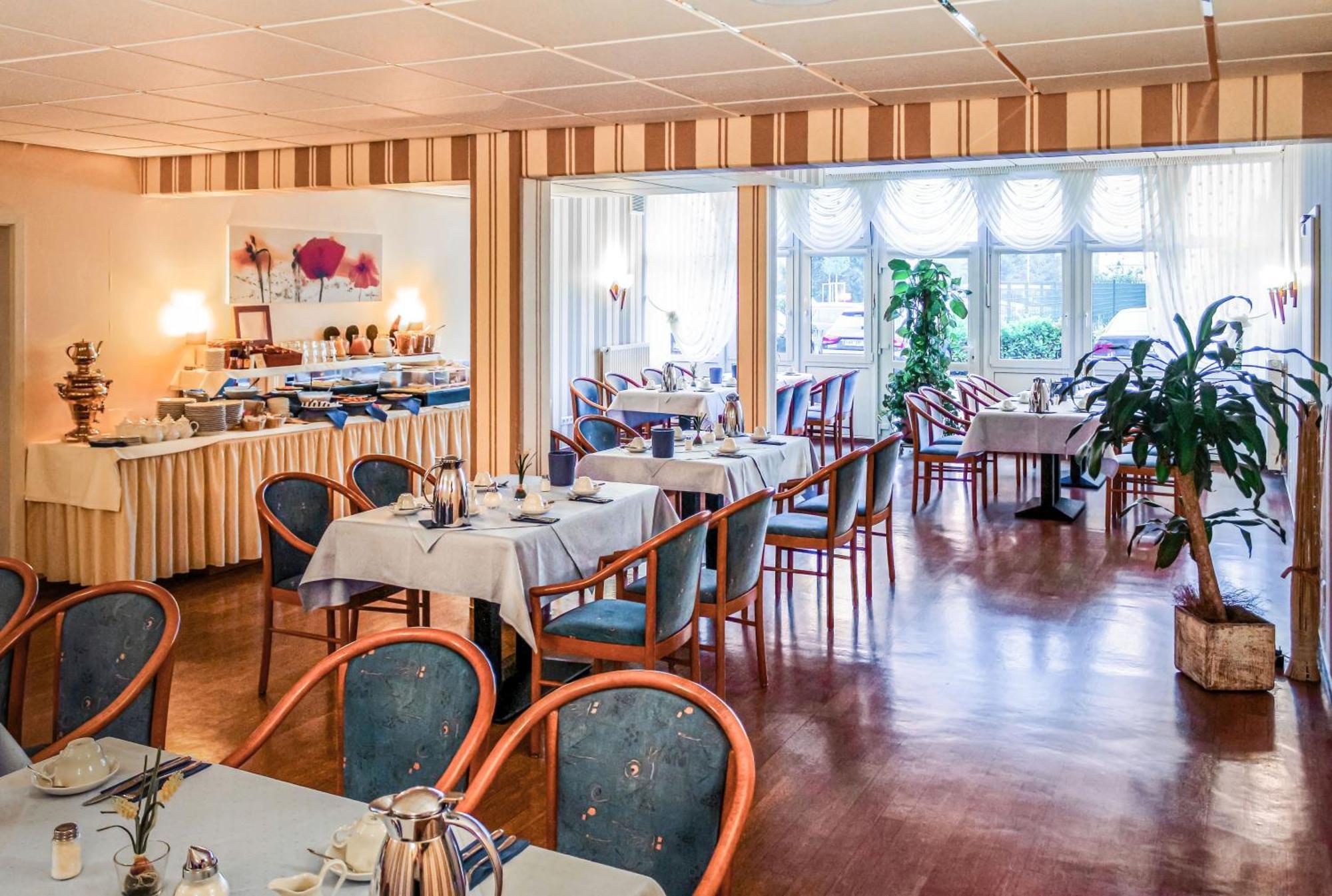 Hotel Muenkel Hannover Ngoại thất bức ảnh